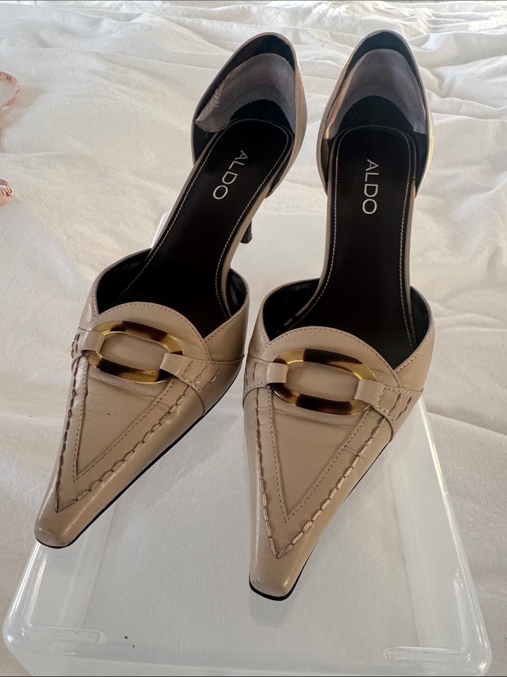Vintage ALDO Beige Pointed-Toe Slingback Heels with Tortoiseshell Buckle Accent